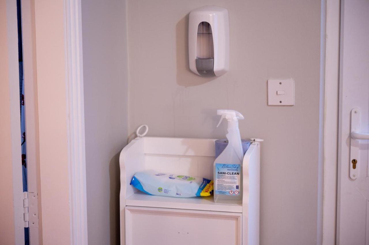 Ocean Breeze Apartment ラヒンチ エクステリア 写真
